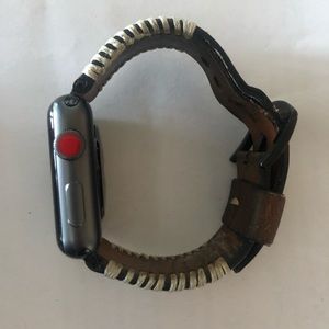 *SOLD* Apple Watch Series 3 (42mm)